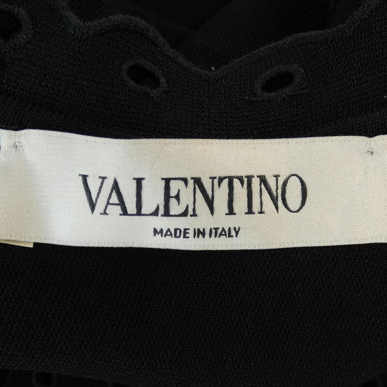 ヴァレンティノ VALENTINO KB3KC11D2FB トップス