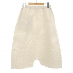 ミーイッセイミヤケ me ISSEY MIYAKE MI82KF568 パンツ