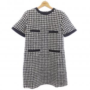 モンクレール MONCLER 20932G00010 ワンピース