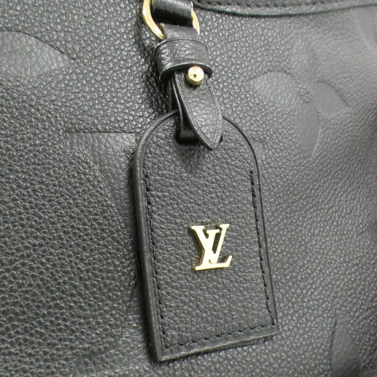 LOUIS VUITTON Monogram Empreinte Trianon PM M46488 包