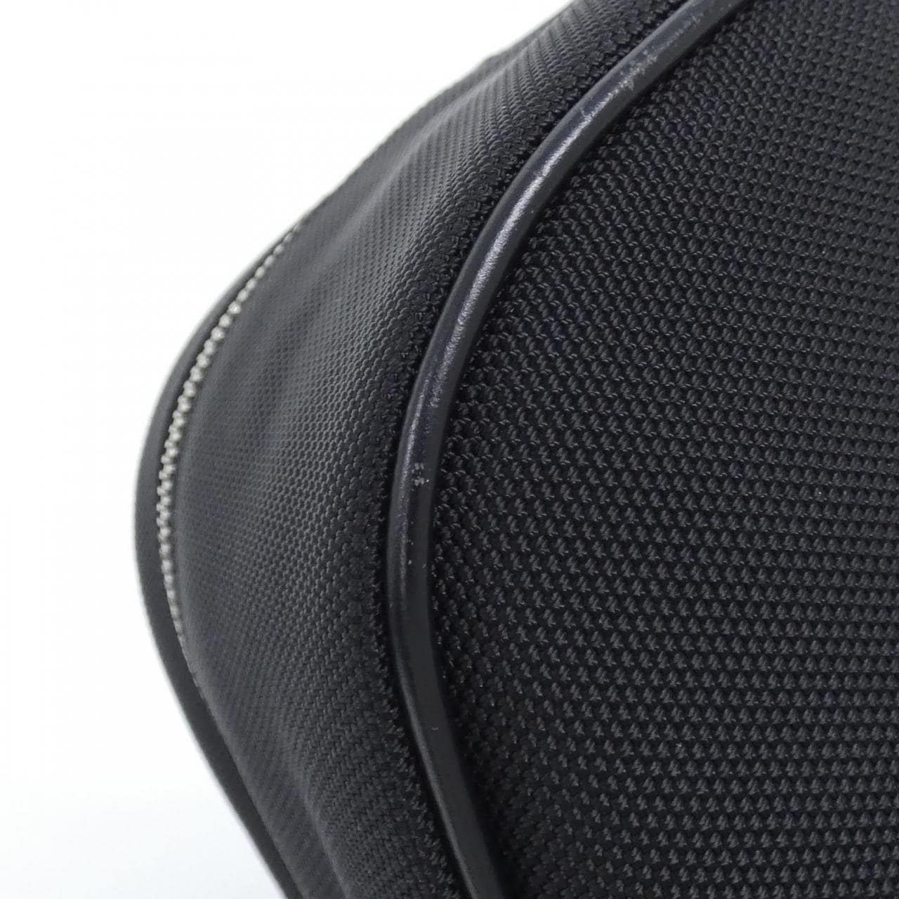 グッチ 630920 KWTLN ショルダーバッグ