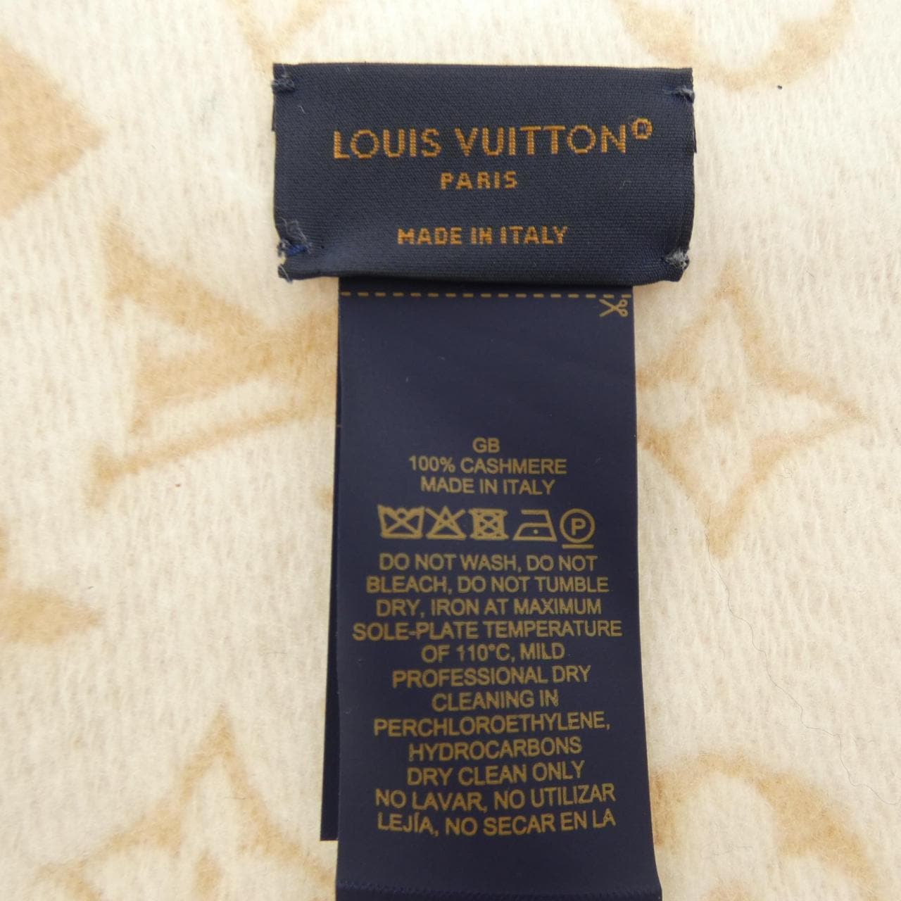 ルイヴィトン LOUIS VUITTON M76900 MUFFLER