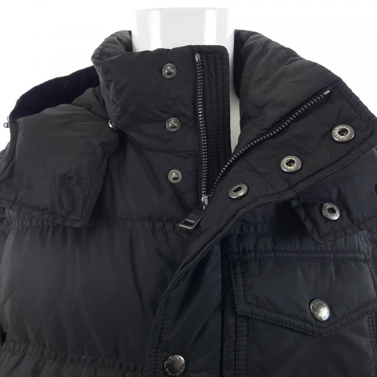 プラダ PRADA トライアングルロゴ SGH573 R132 Q04 ダウンジャケット