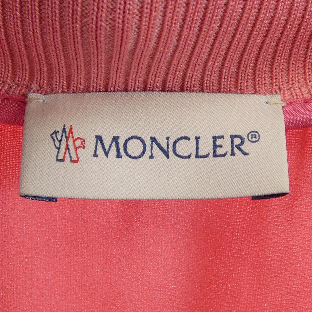 モンクレール MONCLER 20935760300 ブルゾン