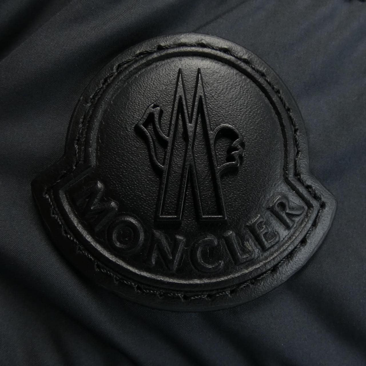 モンクレール MONCLER ダウンジャケット