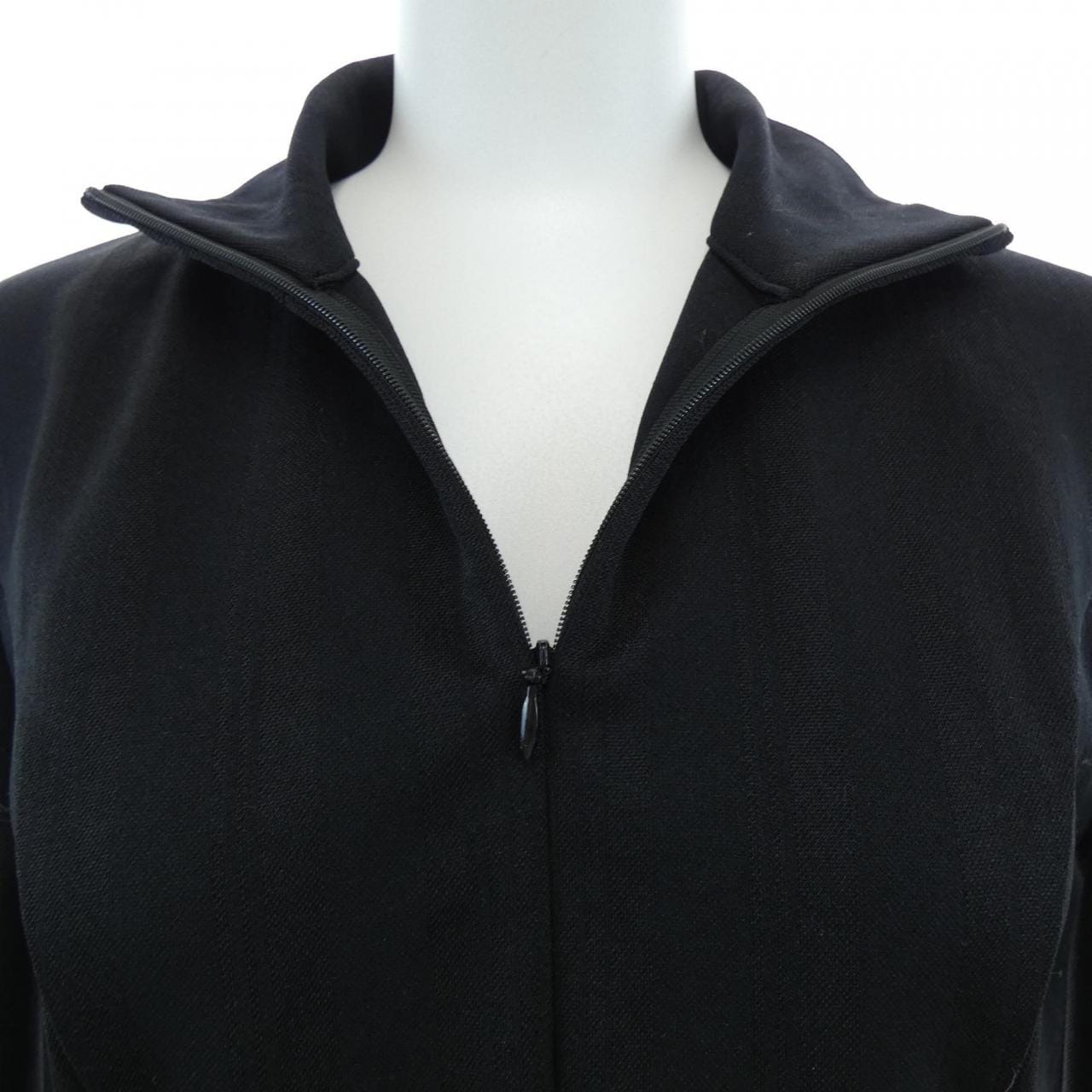 マメクロゴウチ Mame Kurogouchi トップス