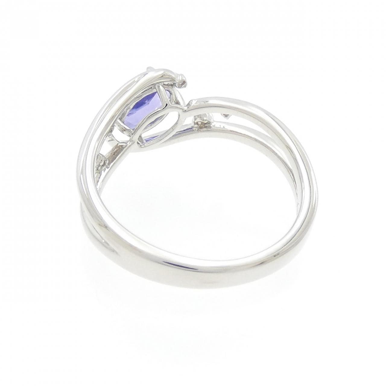 K18WG タンザナイト リング 0.81CT
