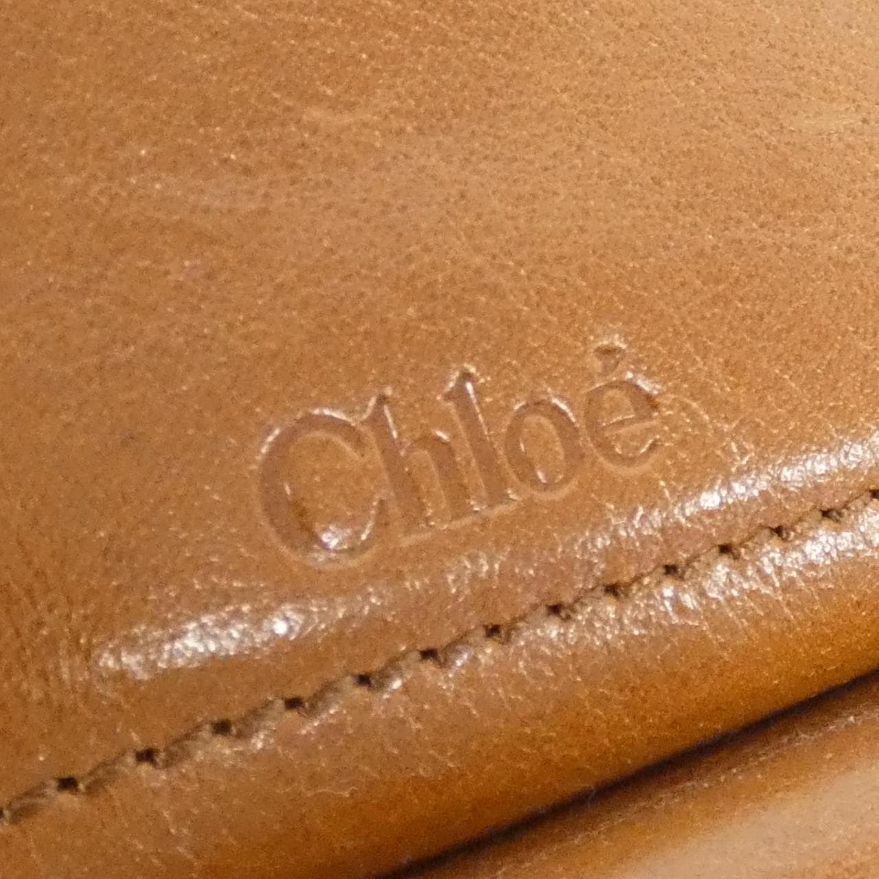 [新品] Chloe PARATY 24 CHC24AS751 N82 包