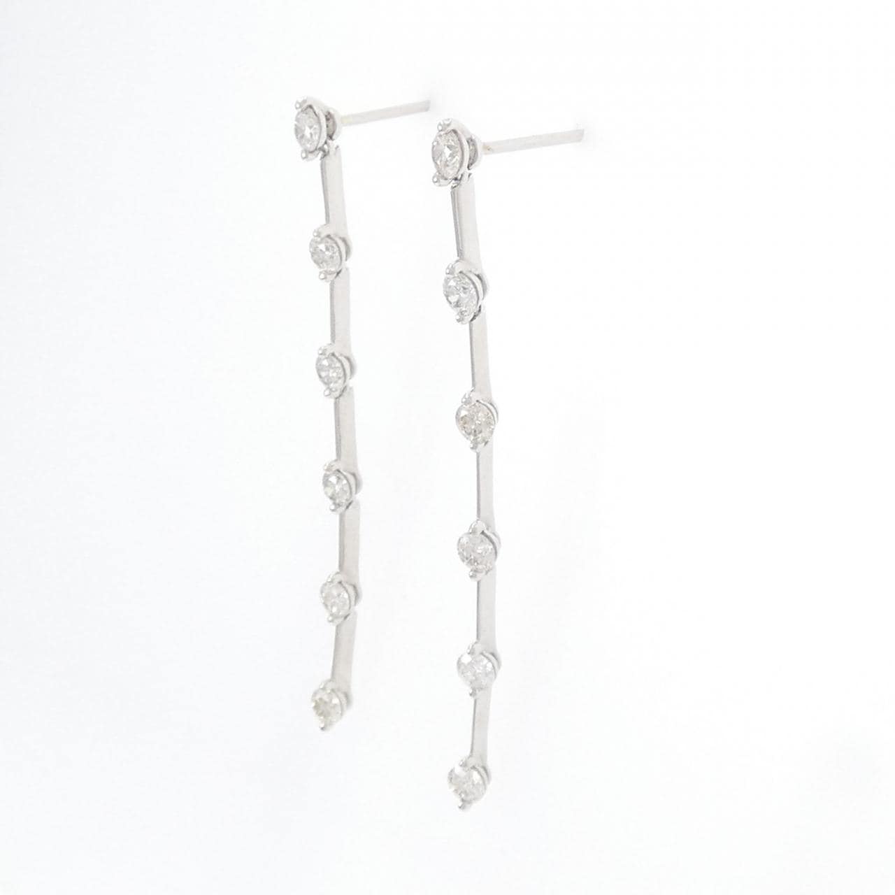 【新品】PT900 ダイヤモンド ピアス 0.70CT