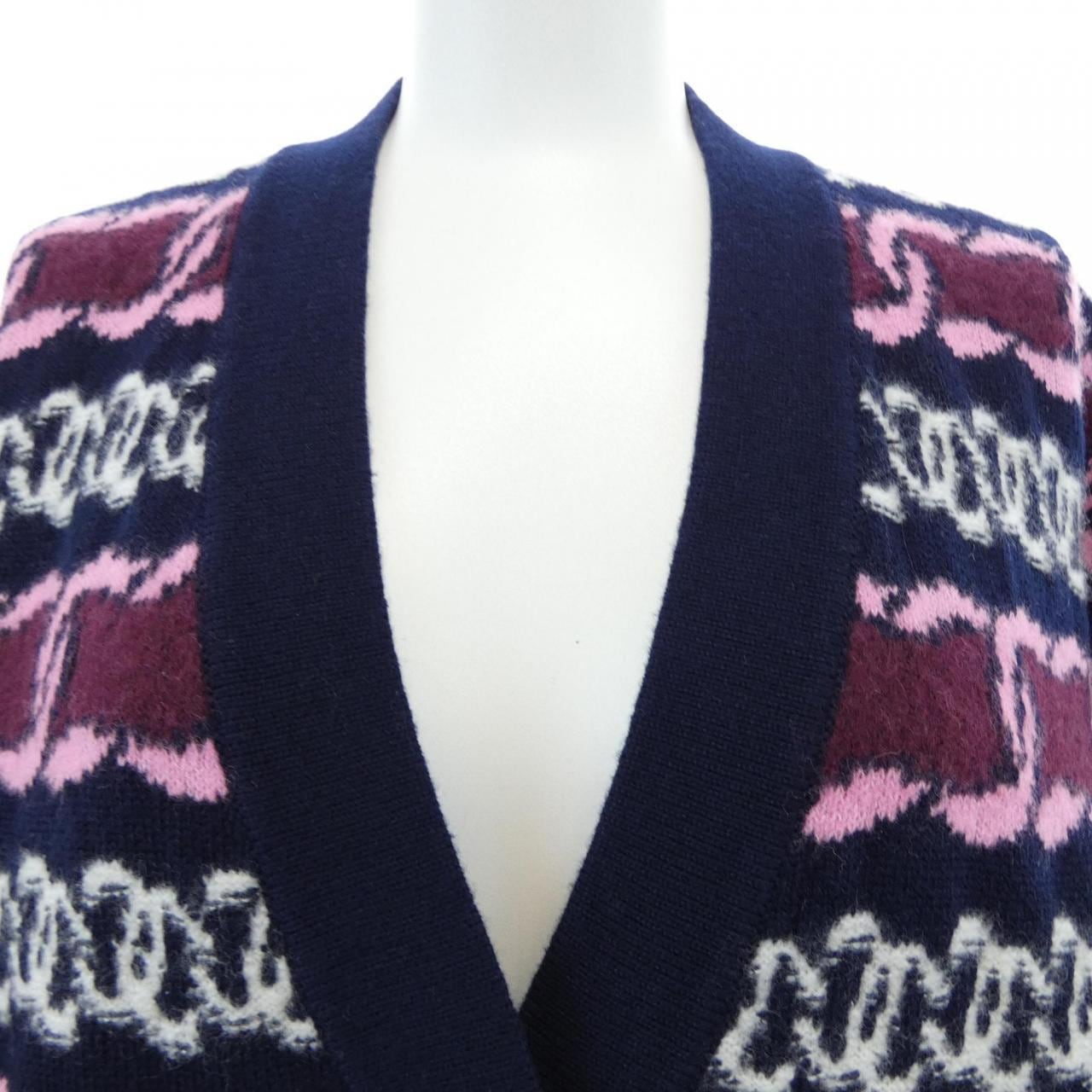 シャネル CHANEL P75774K10913. カーディガン