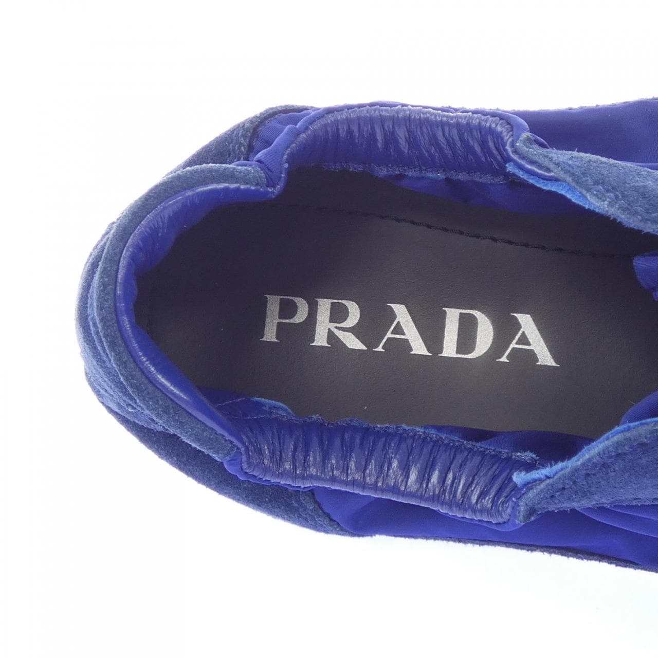 プラダ PRADA スニーカー