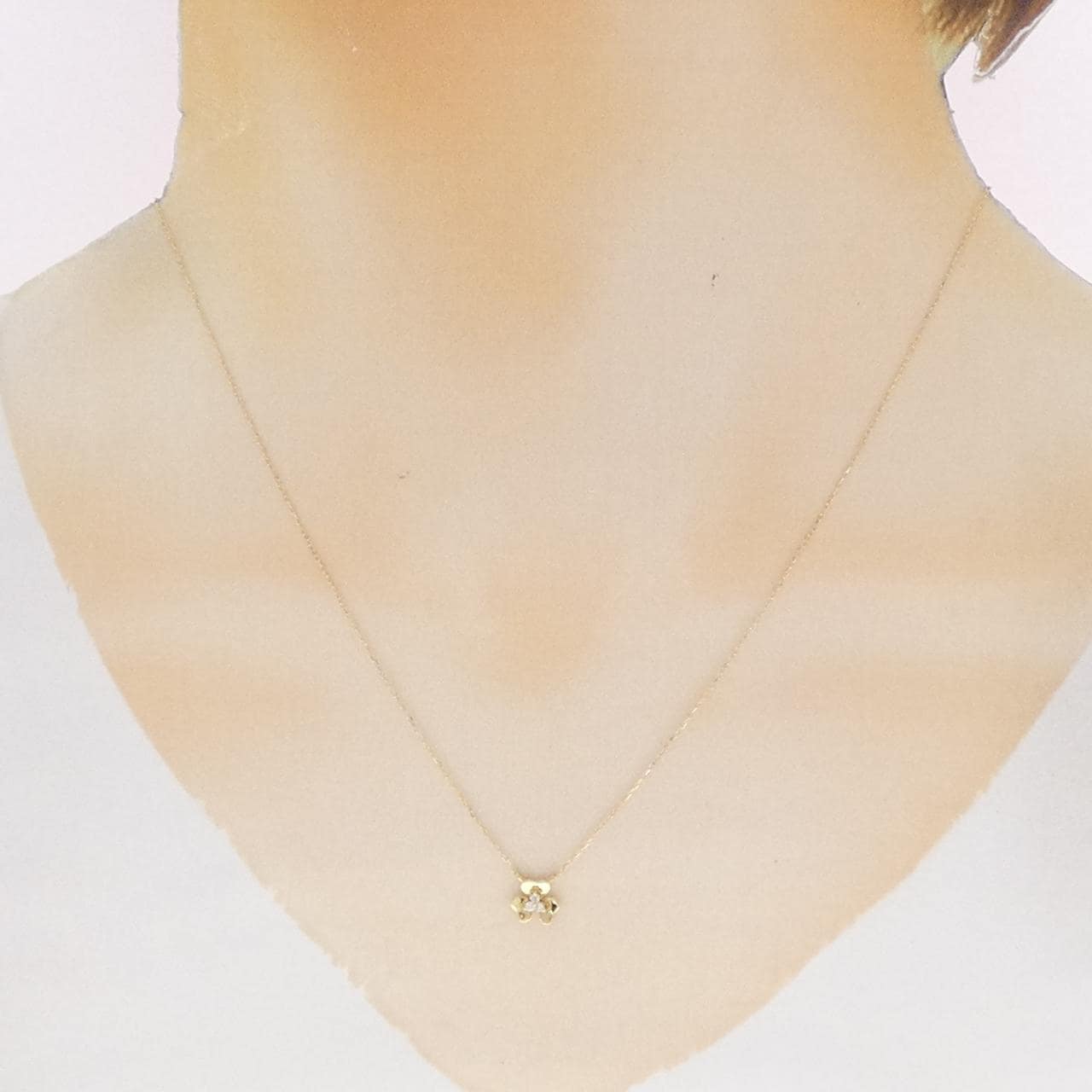 K18YG クローバー ダイヤモンド ネックレス 0.03CT