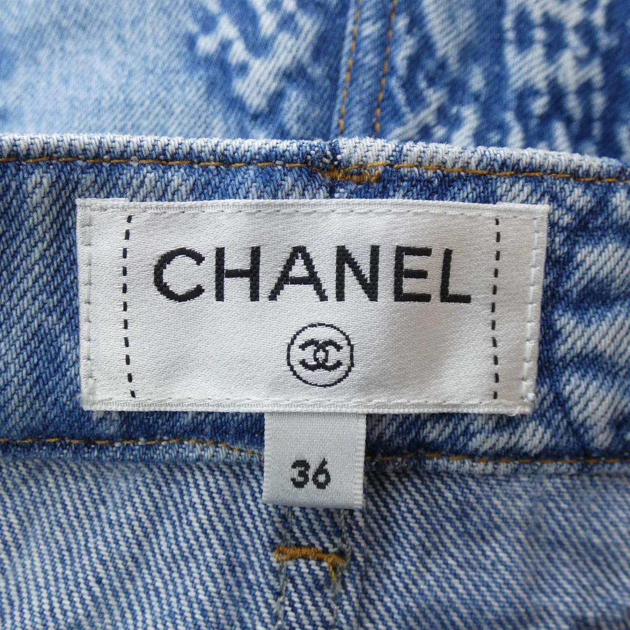 CHANEL CHANEL Shorts