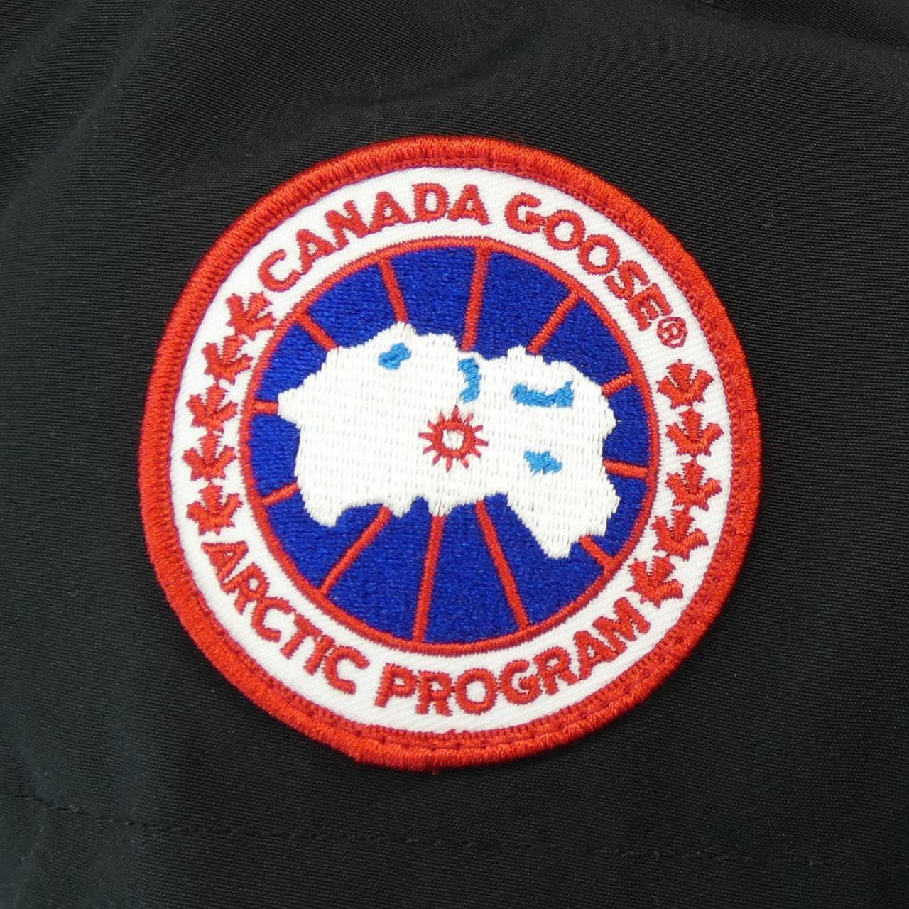 カナダグース CANADA GOOSE ダウンコート