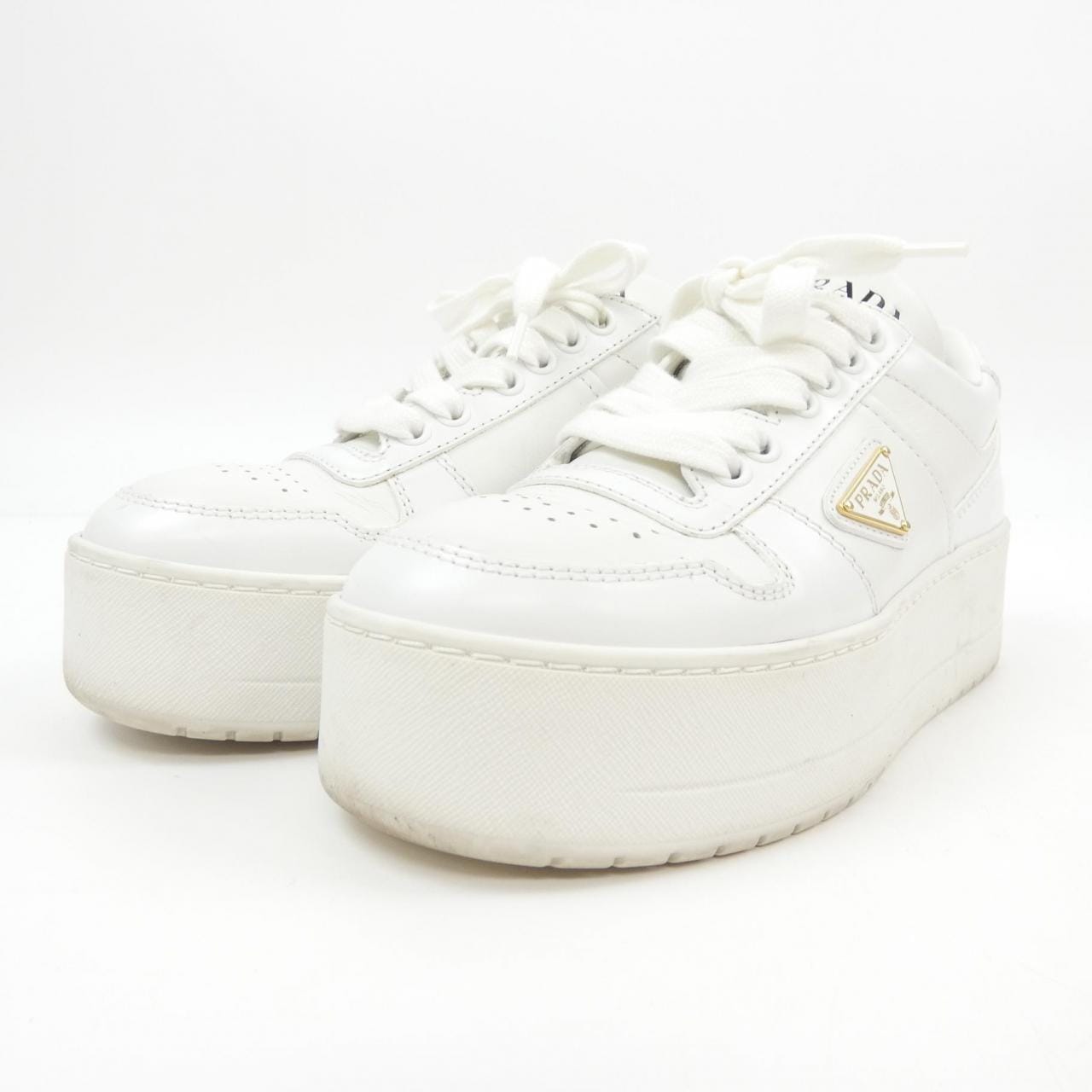 プラダ PRADA スニーカー