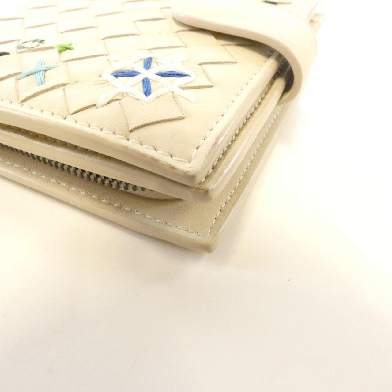 ボッテガヴェネタ 121059 VBIN1 財布