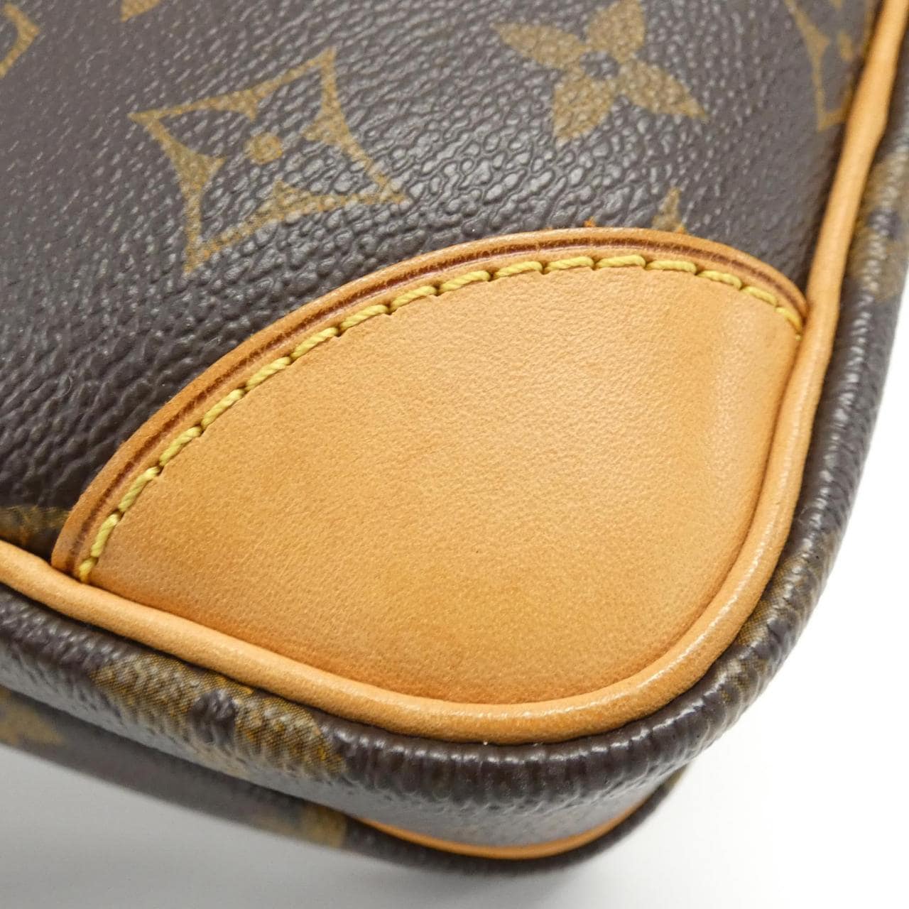 LOUIS VUITTON Monogram Amazon M45236 单肩包