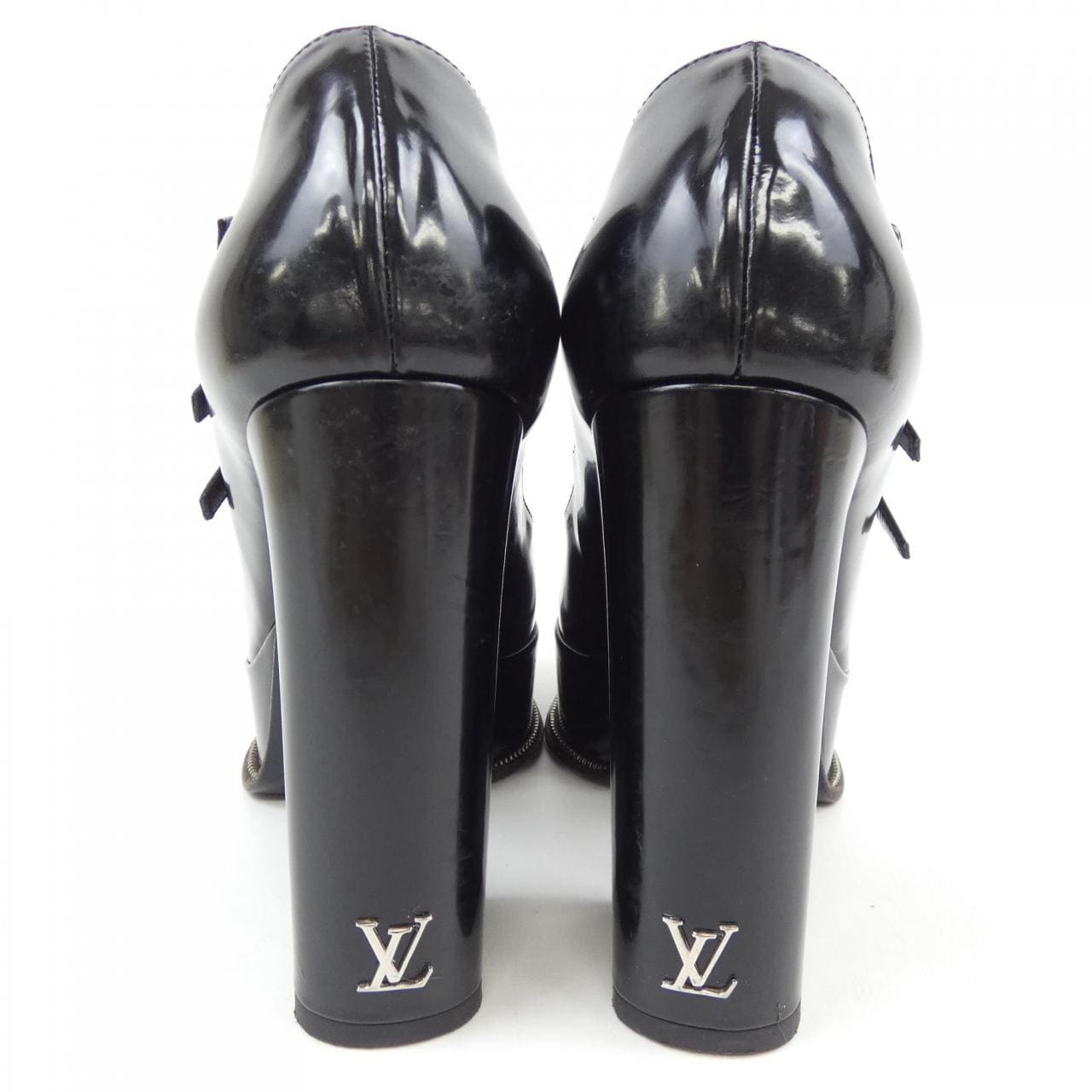 ルイヴィトン LOUIS VUITTON LVフェイムライン シューズ