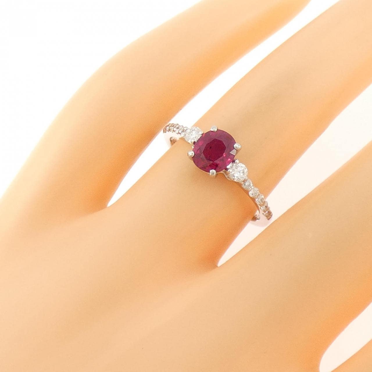 PT900 非加熱 ルビー リング 0.740CT