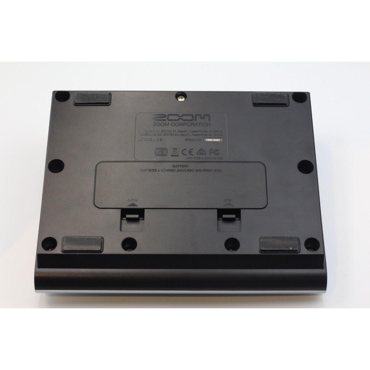 ＺＯＯＭ　　Ｖ３