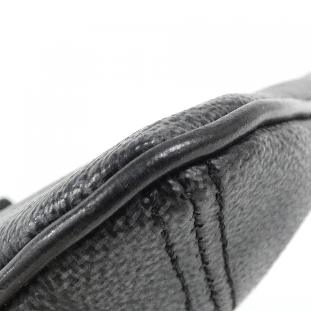 ルイヴィトン ダミエ グラフィット トマス N58028 ショルダーバッグ