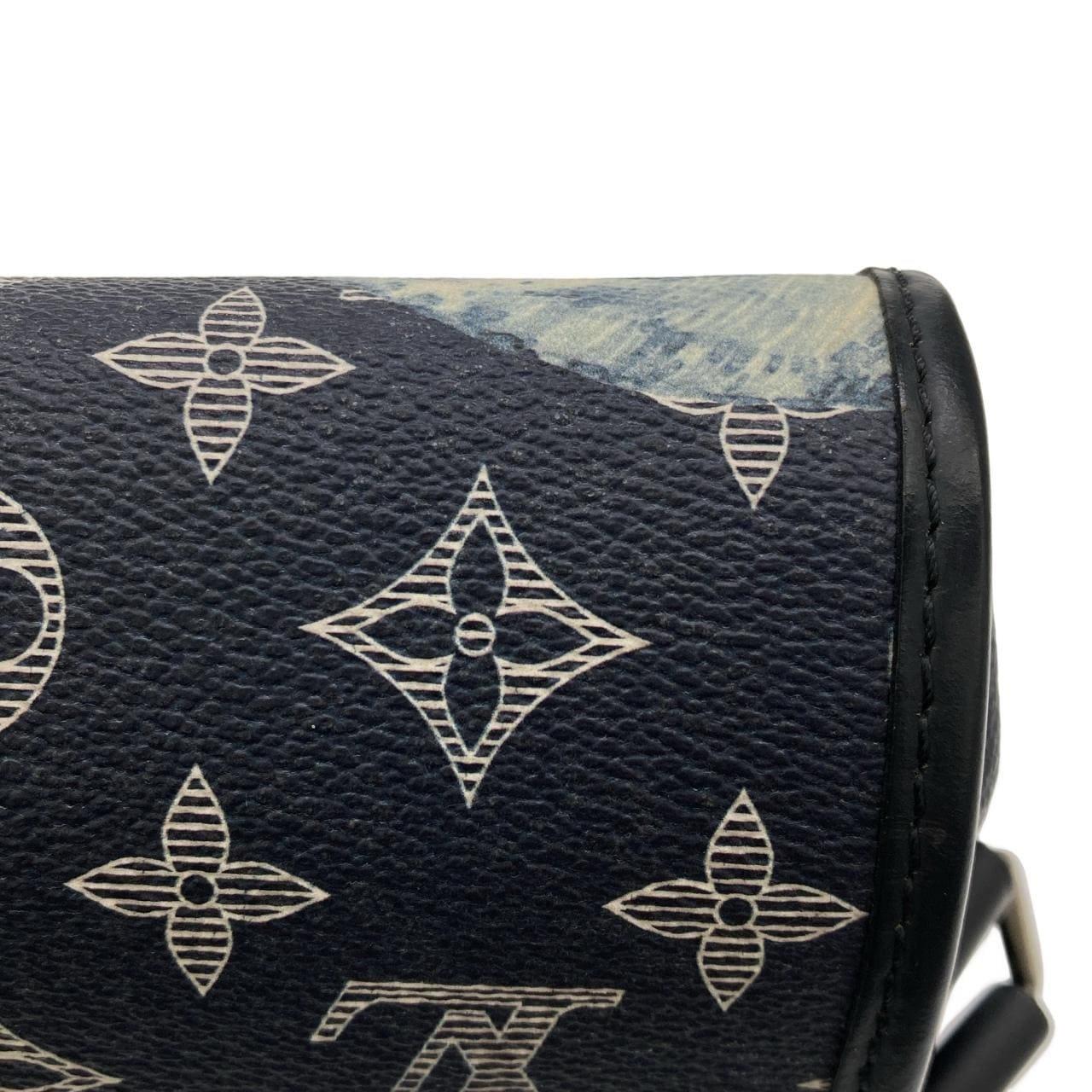 ルイヴィトン モノグラム サバンナ(チャップマン) メッセンジャーBB M54246 ショルダーバッグ