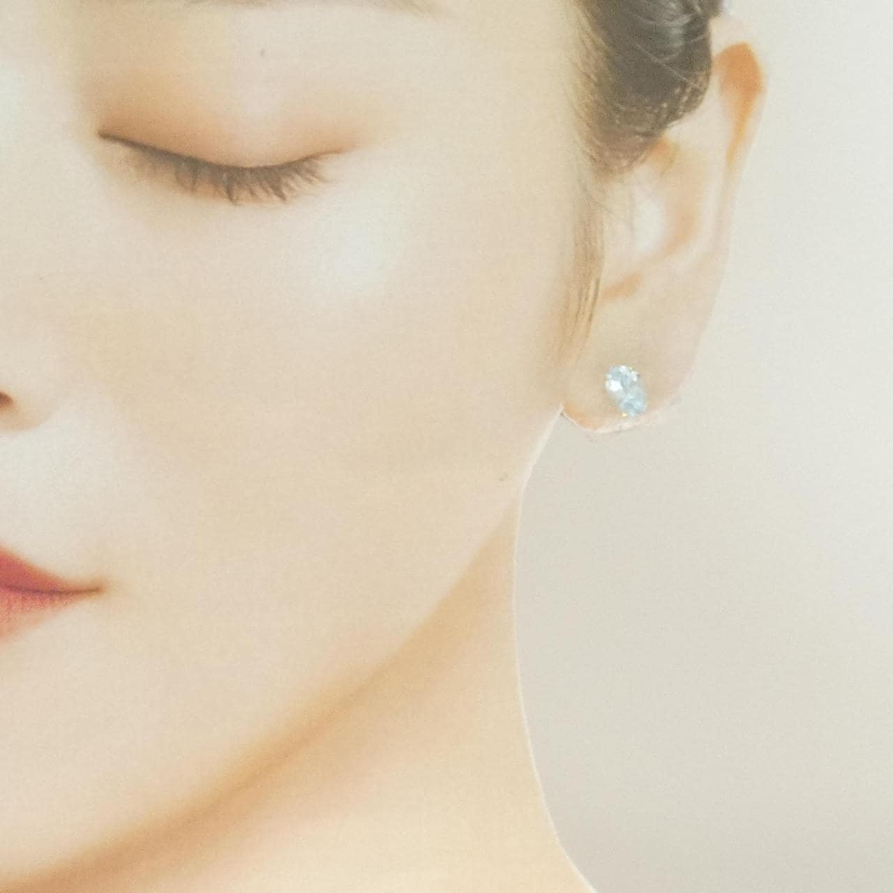 K18YG アクアマリン ピアス 2.00CT