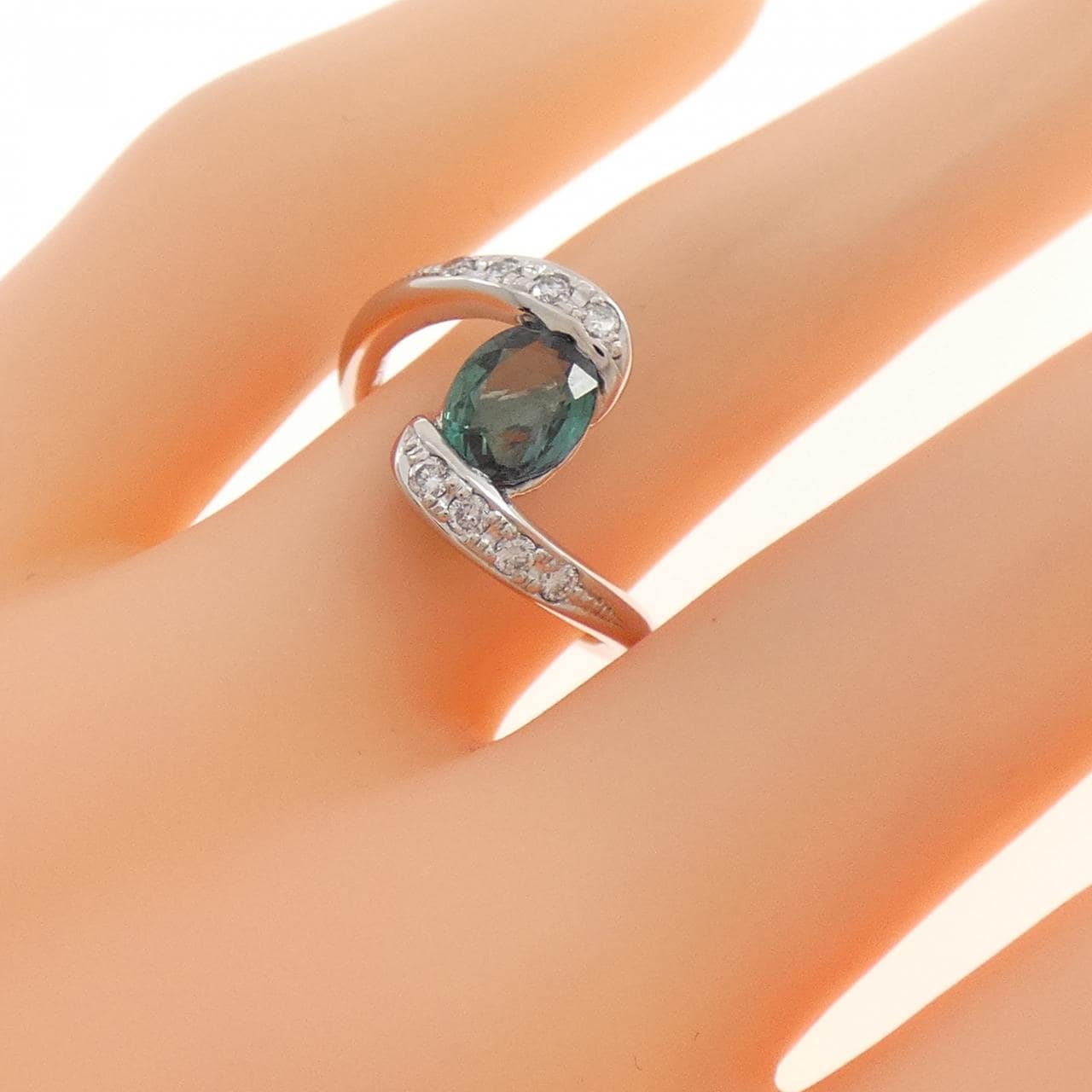 PT900亚历山大变石戒指 1.29克拉