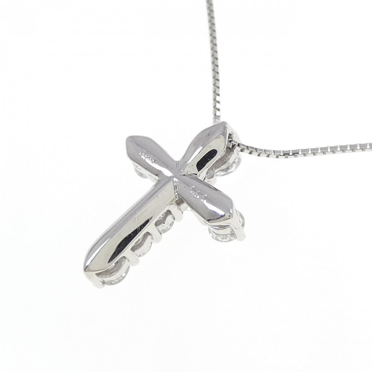 PT900/PT850 クロス ダイヤモンド ネックレス 0.50CT