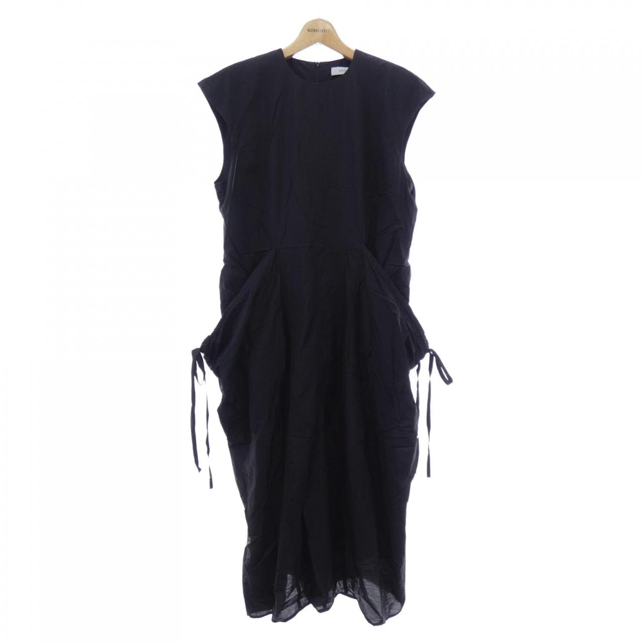 アドーア ADORE ワンピース