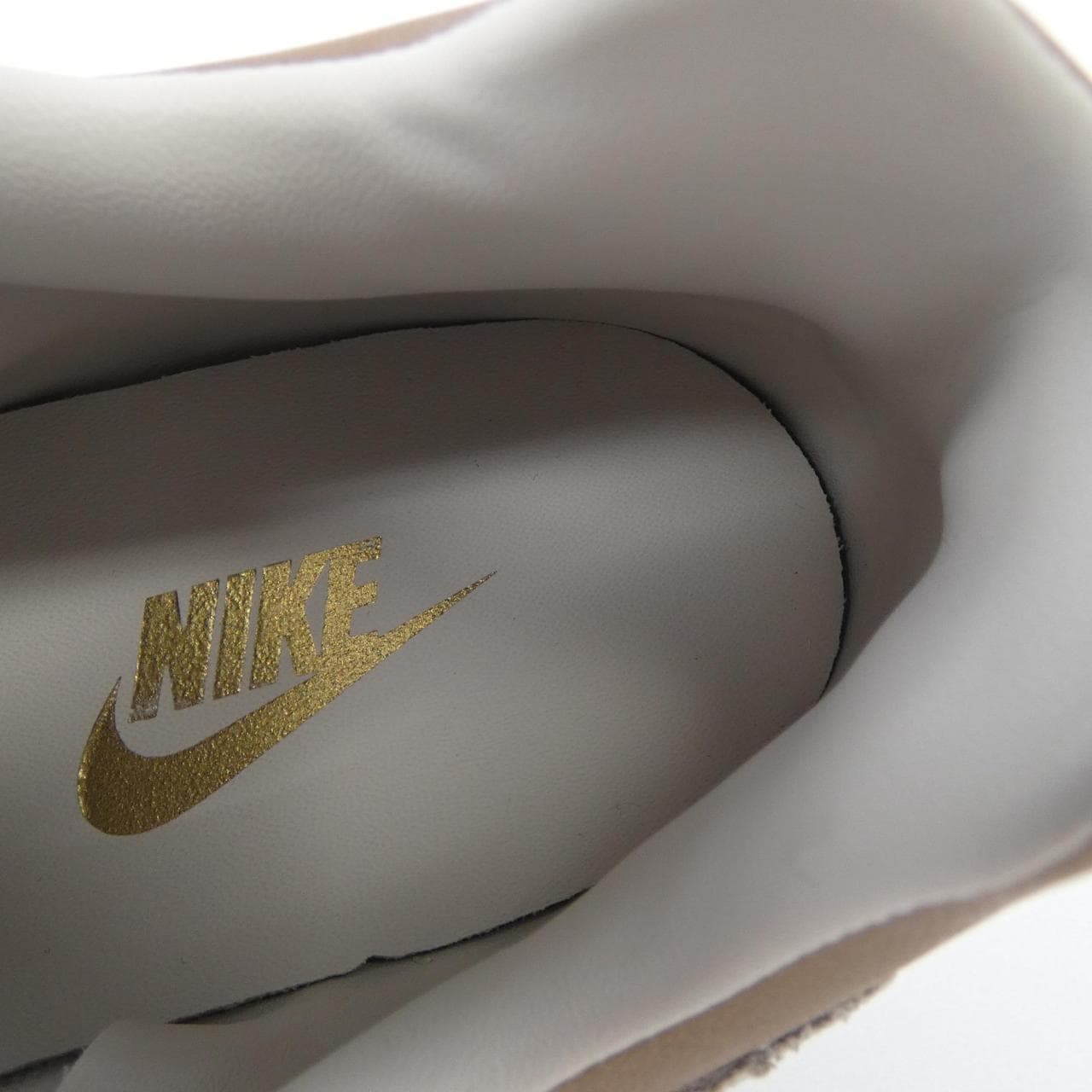 ナイキ NIKE 718896-009 スニーカー