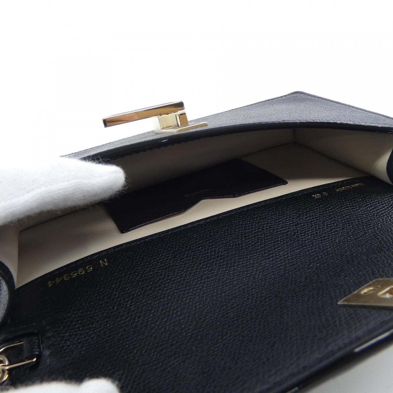 ヴァレクストラ VALEXTRA イジィデ クラッチ WBES0082028LOC99 BAG