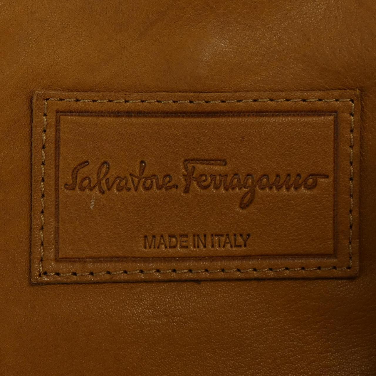 サルヴァトーレフェラガモ SALVATORE FERRAGAMO レザージャケット