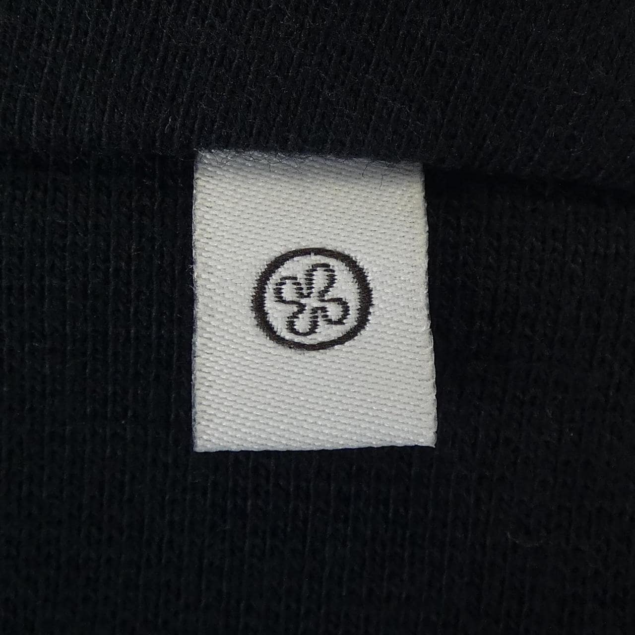アンティーチポ ANTICIPO Tシャツ