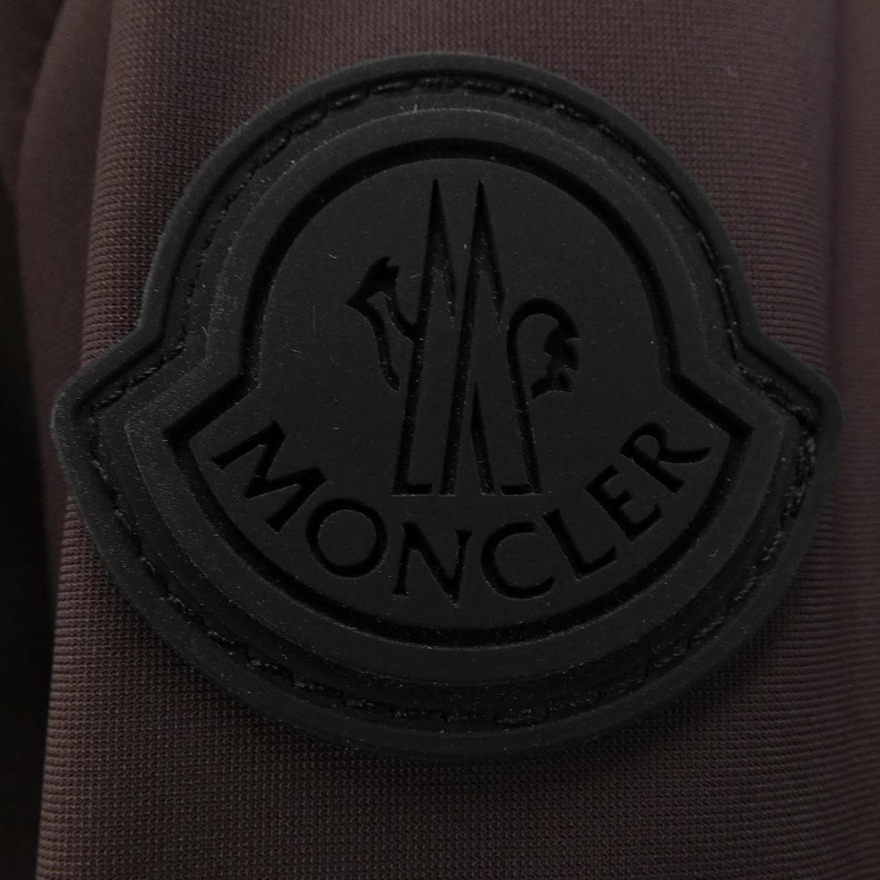 モンクレール MONCLER ダウンジャケット