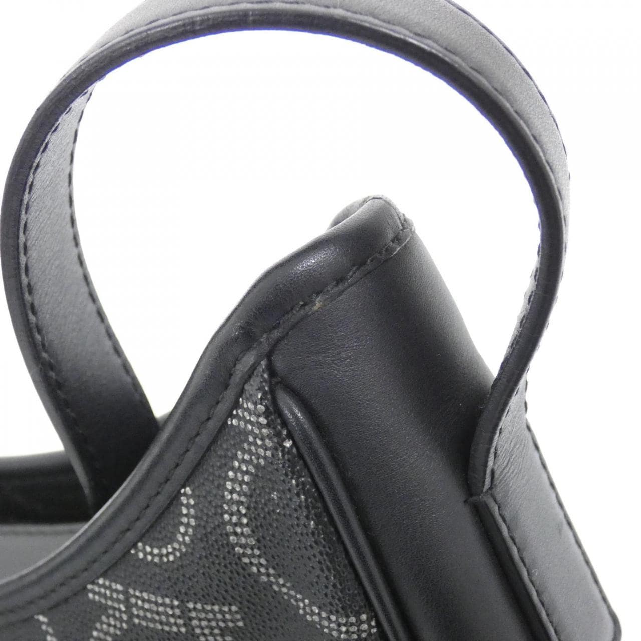 サルヴァトーレフェラガモ 21 7913 ショルダーバッグ