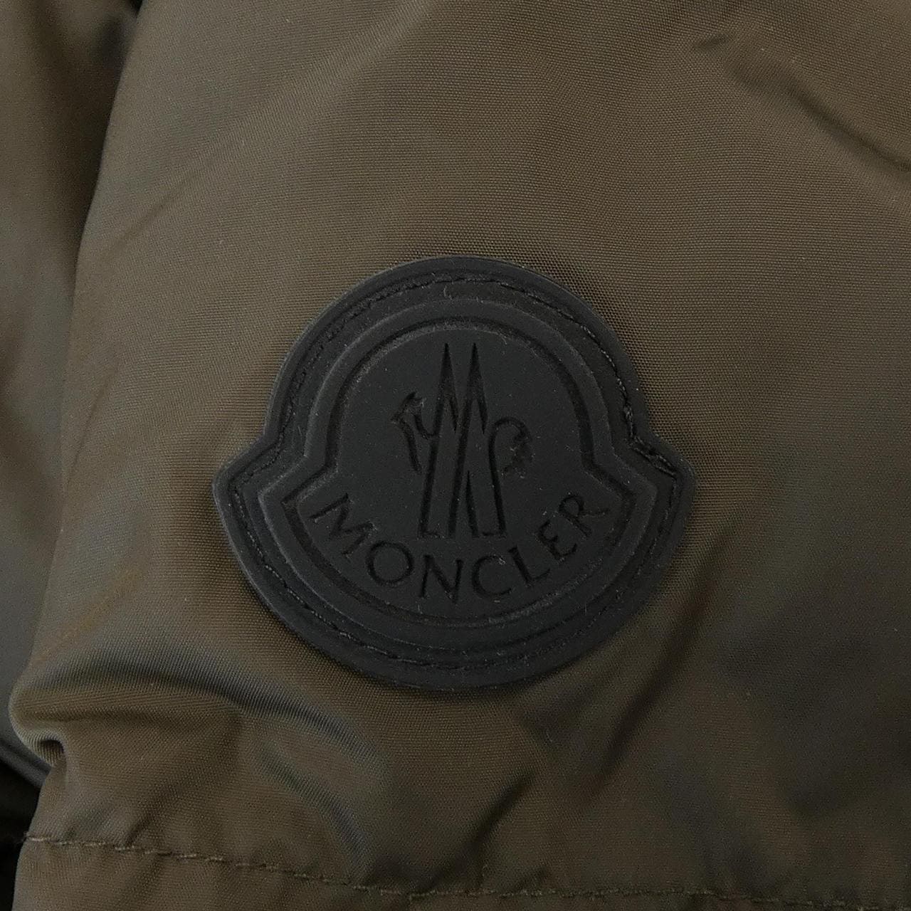 モンクレール MONCLER MONTCLA ダウンジャケット