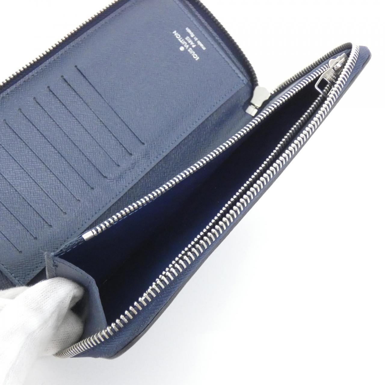 ルイヴィトン タイガ ジッピー ウォレット ヴェルティカル M30510 財布