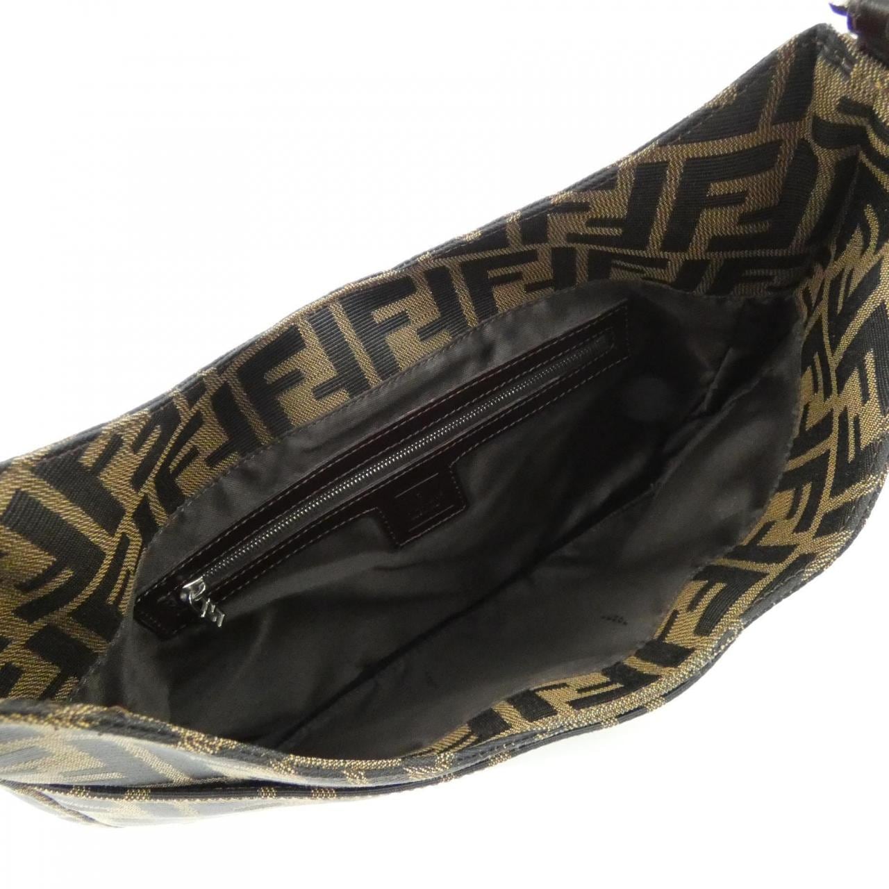 【ヴィンテージ】フェンディ 26569 ショルダーバッグ