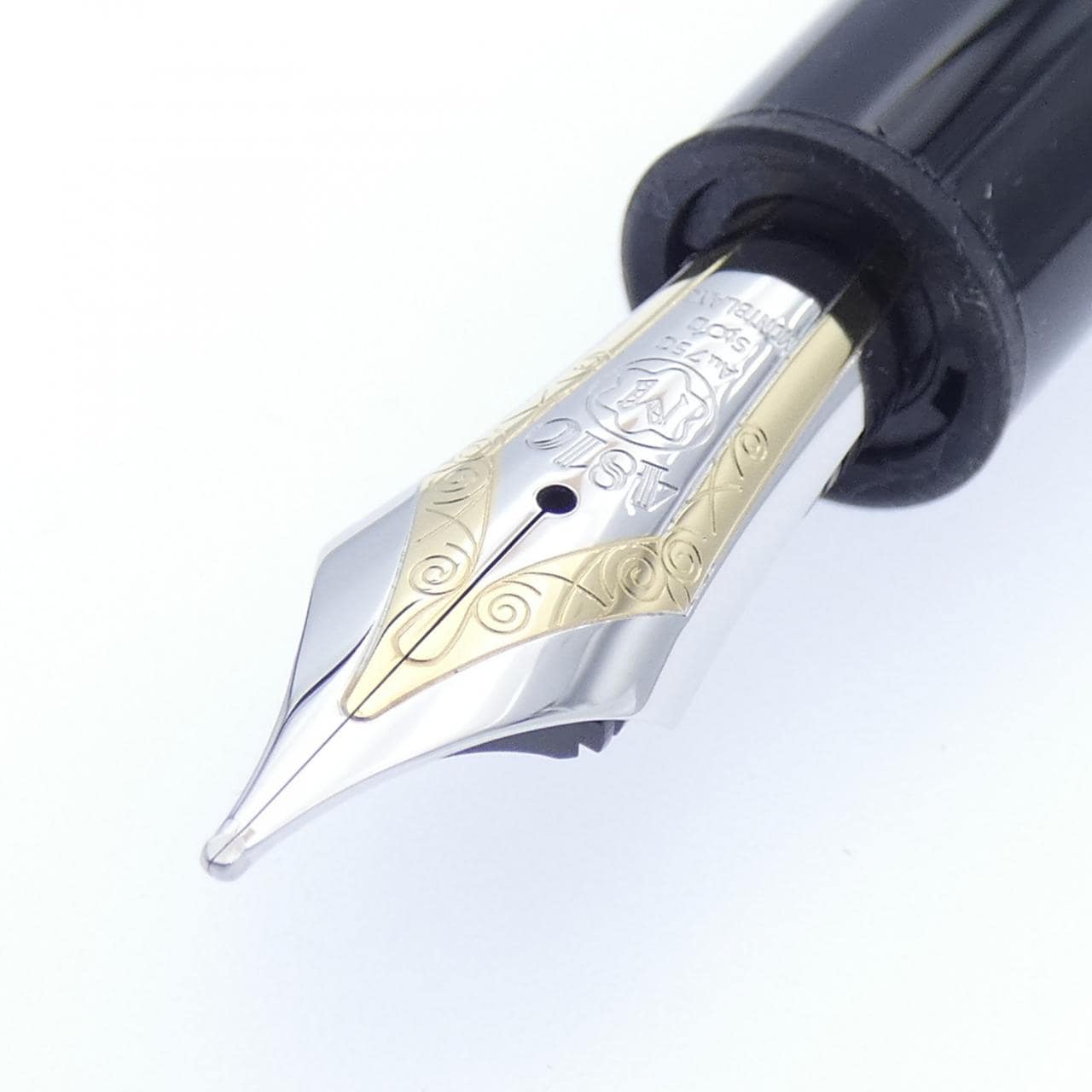 【新品】モンブラン マイスターシュテュック149プラチナコーティング 132105 万年筆