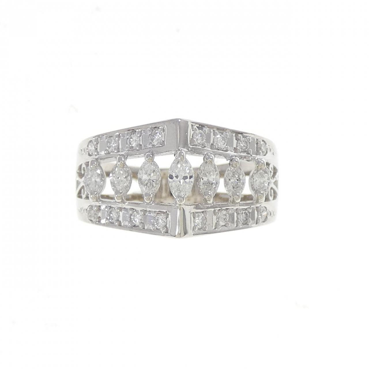 PT900 Diamond ring 0.59CT