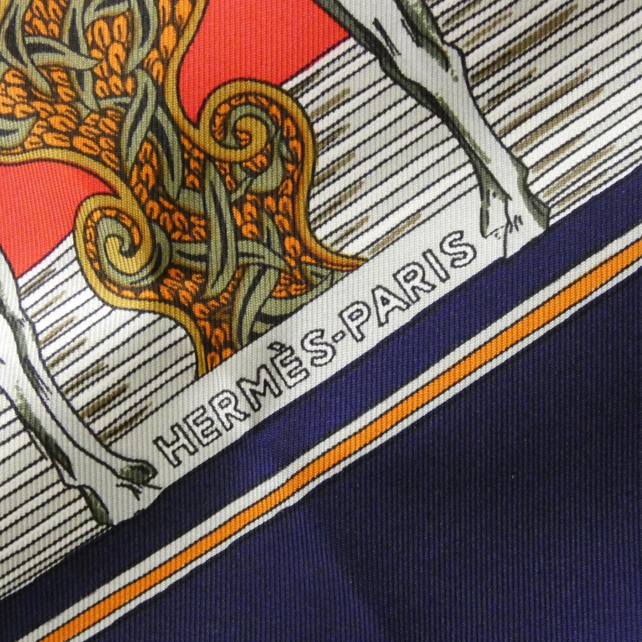 エルメス AU FIL DE LA SOIE カレ スカーフ