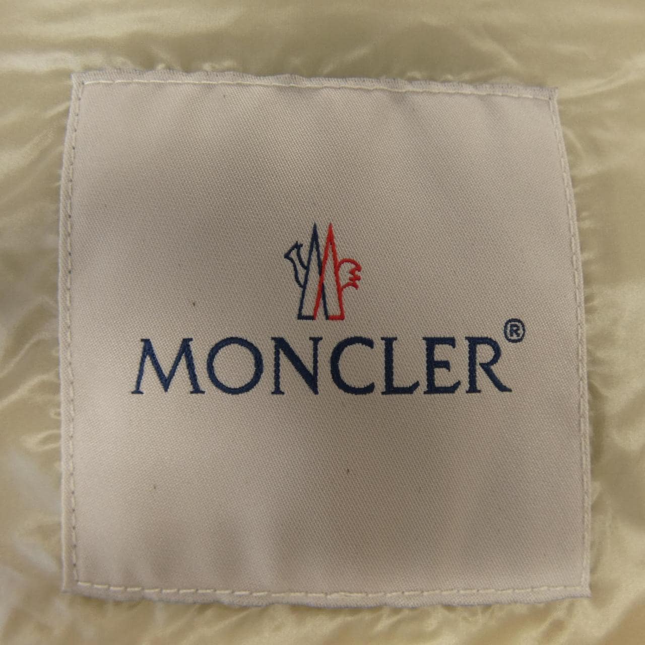 MONCLER蒙克勒羽绒服