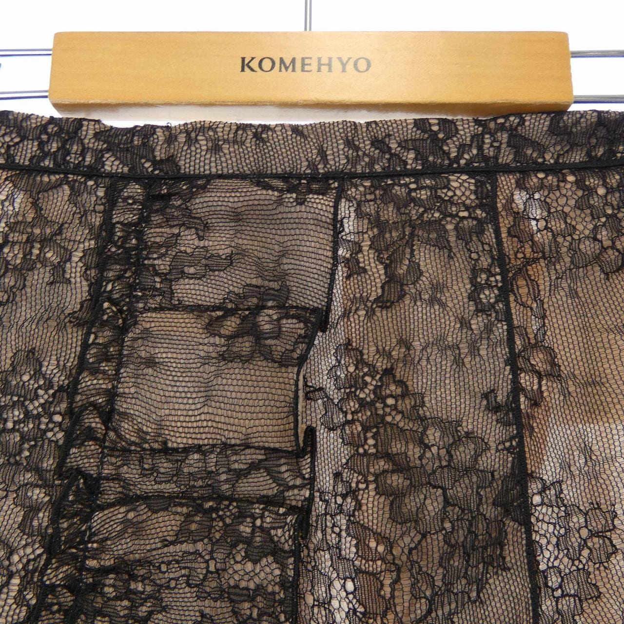 ヌメロヴェントゥーノ N°21 スカート