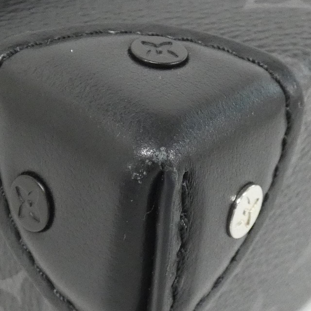 ルイヴィトン モノグラム エクリプス スティーマー ウエアラブル ウォレット M81783 ショルダーバッグ