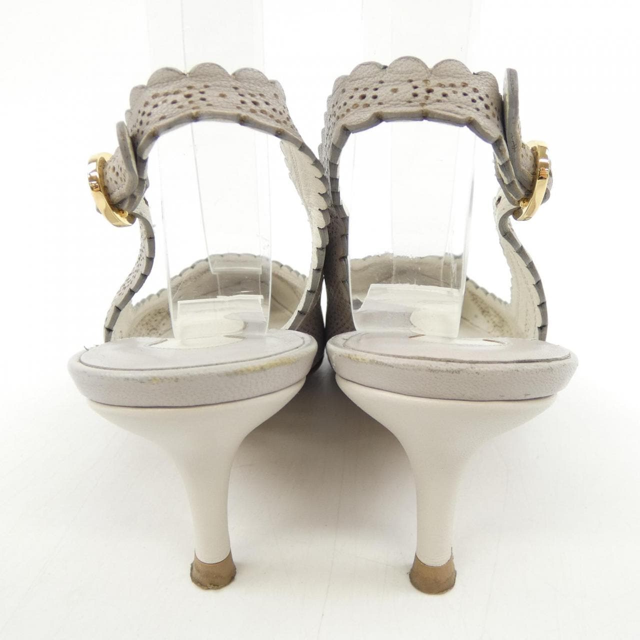 サルヴァトーレフェラガモ SALVATORE FERRAGAMO パンプス