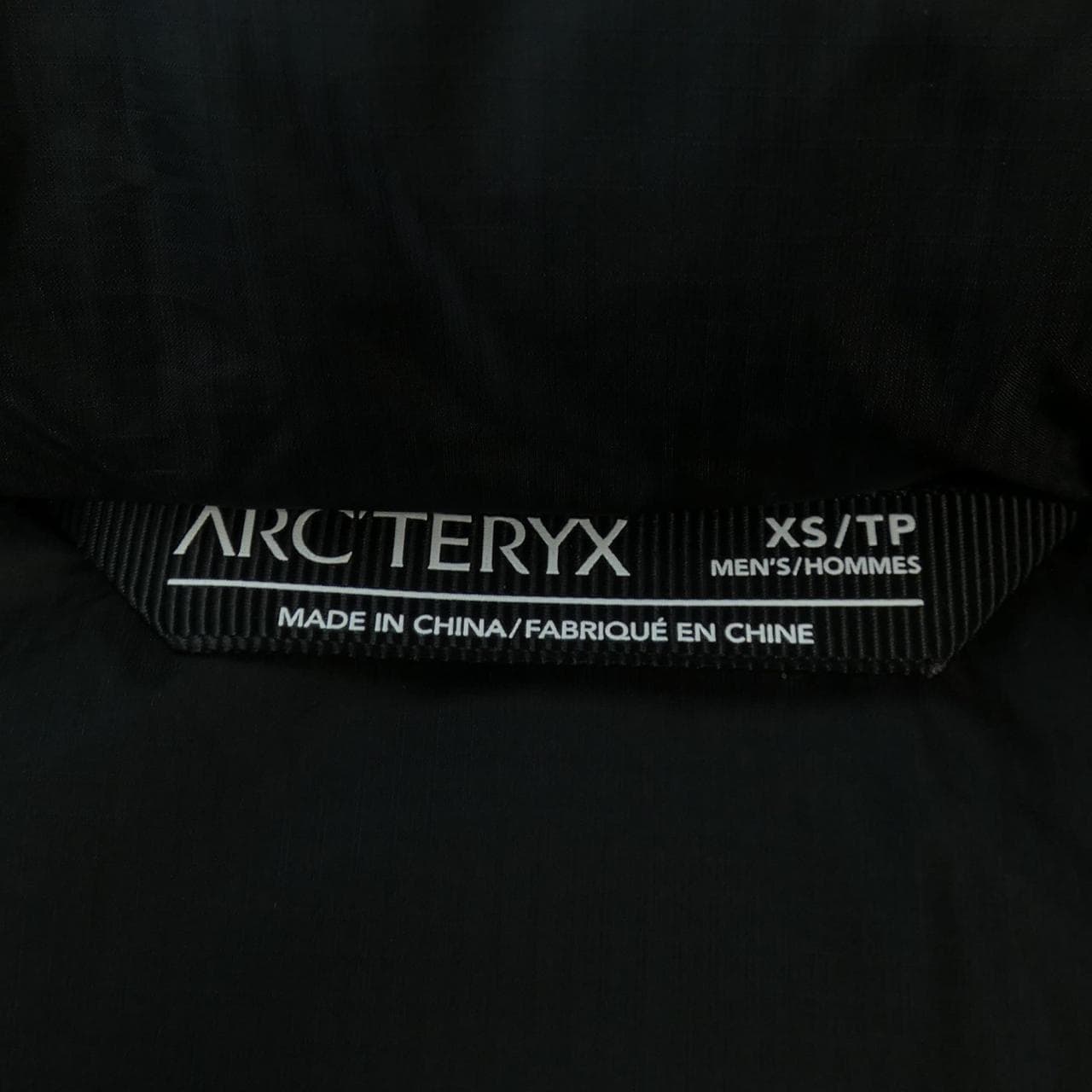 アークテリクス ARC'TERYX ダウンジャケット