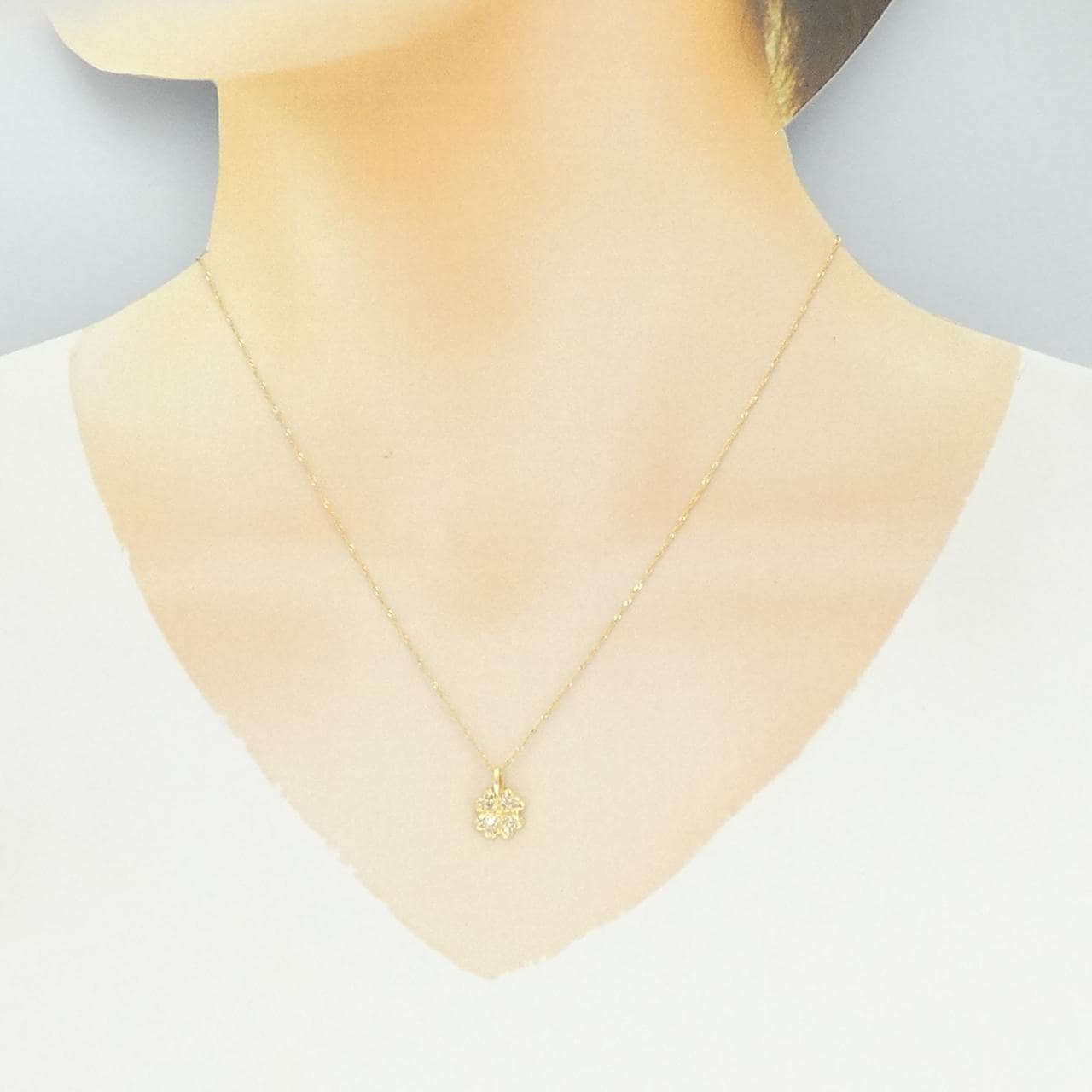 K18YG クローバー ダイヤモンド ネックレス 0.15CT