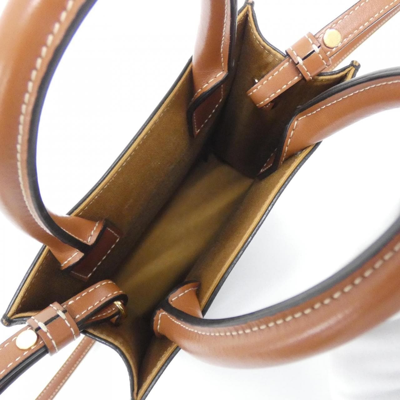 セリーヌ ミニ バーティカル カバ 194372BZK バッグ