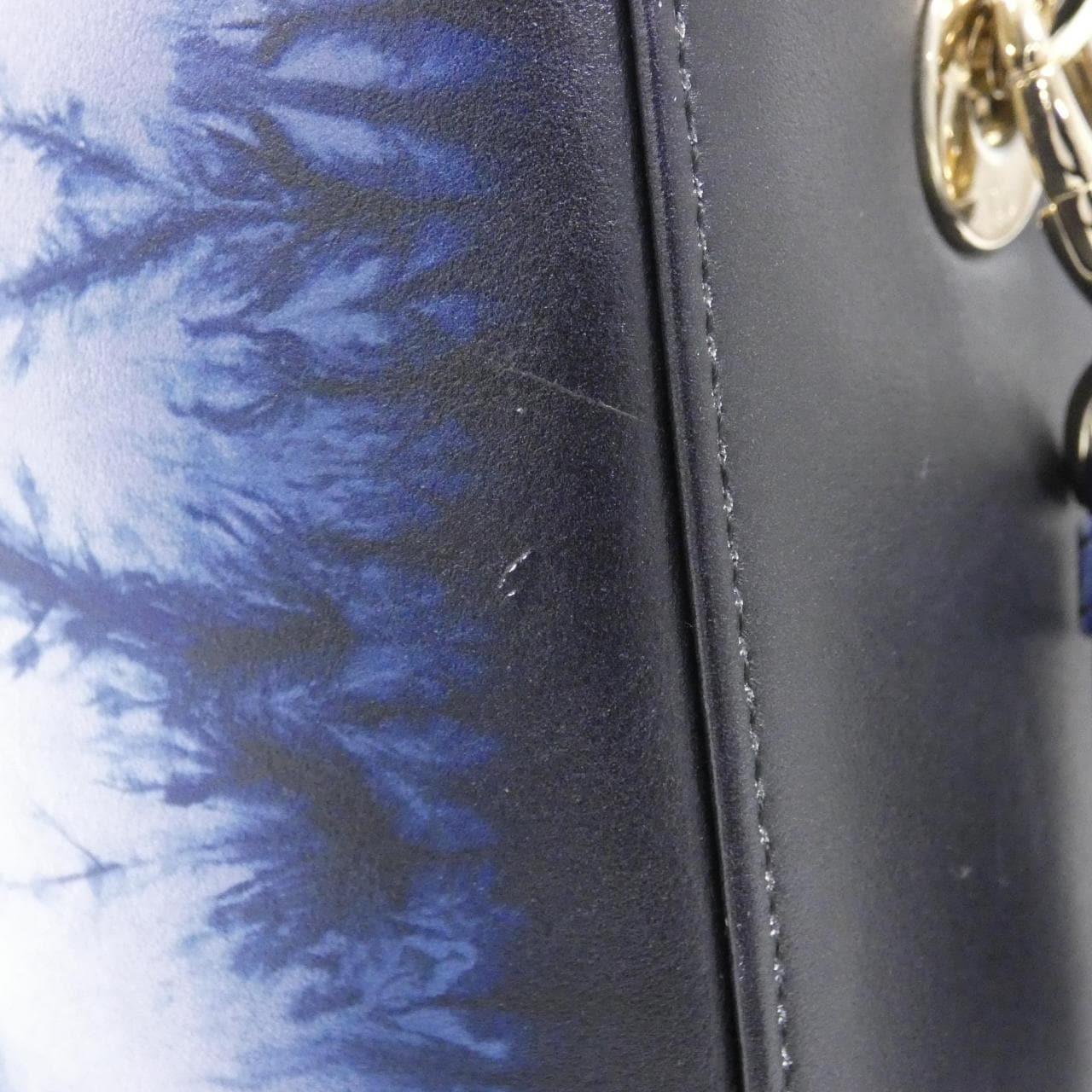 クリスチャンディオール TIE-DYE レディ ディオール ミディアム M0565OTYG バッグ